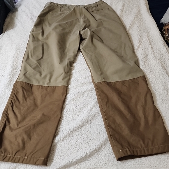 Cabela's Outdoor Gear Green/brown Dry Legs Layer pants Men's Size 44 Reg. - Picture 6 of 10